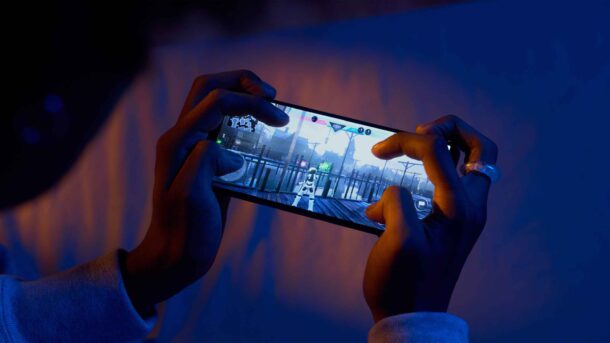 Pic Xperia 1 V 51 situation Gamehandcloseup | Sony‬ | รายละเอียด SONY Xperia 1 V และ Xperia 10 V เตรียมวางจำหน่าย 23 มิถุนายน